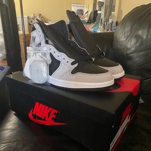 Jordan 1 shadow 2.0 sz 9